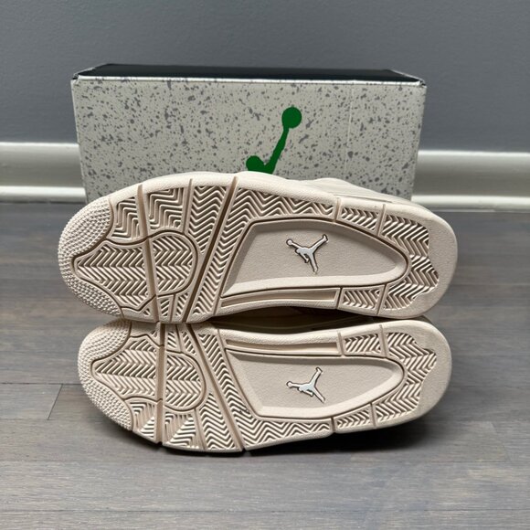 Nike Air Jordan 4 RM Sneakers - Picture 5 of 10